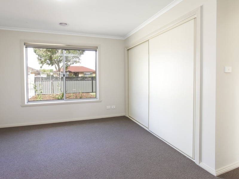 4/3-5 Dardell Crt, Norlane VIC 3214