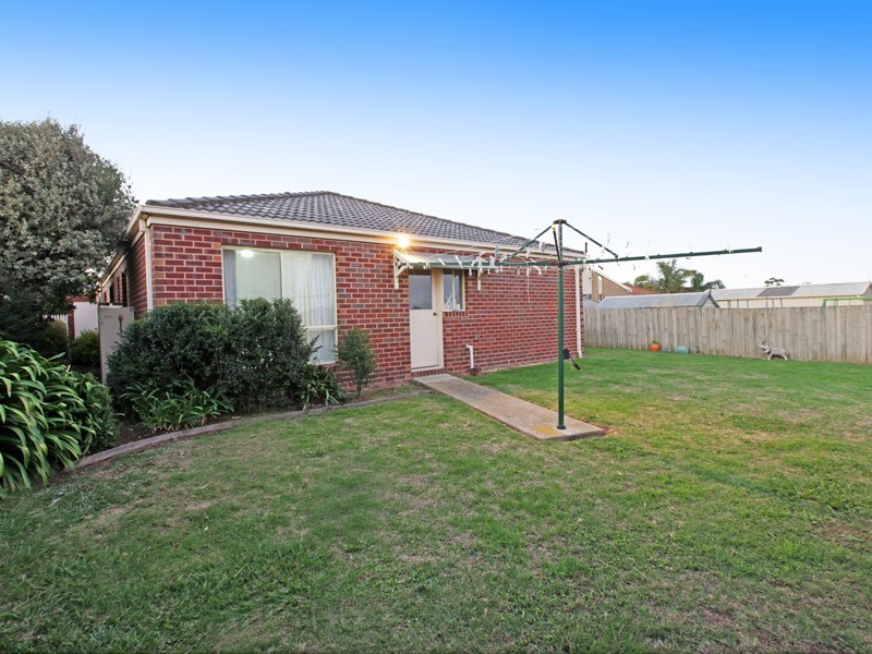 25 Bickford Rd, Grovedale VIC 3216