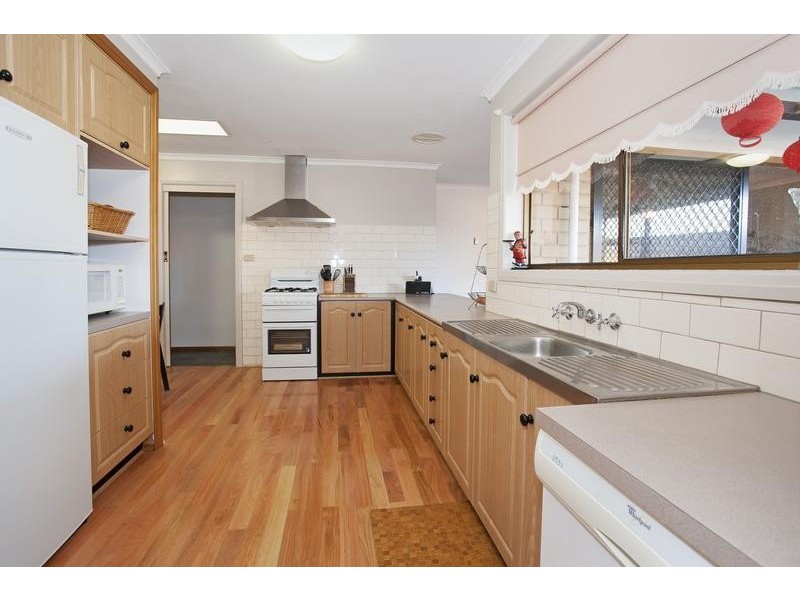 326 Church St, Hamlyn Heights VIC 3215