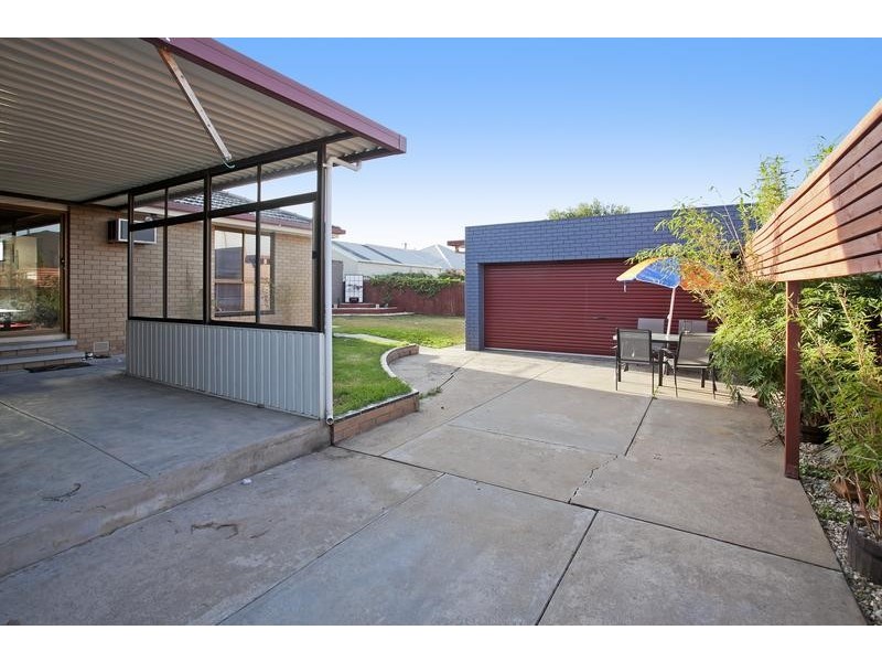 326 Church St, Hamlyn Heights VIC 3215