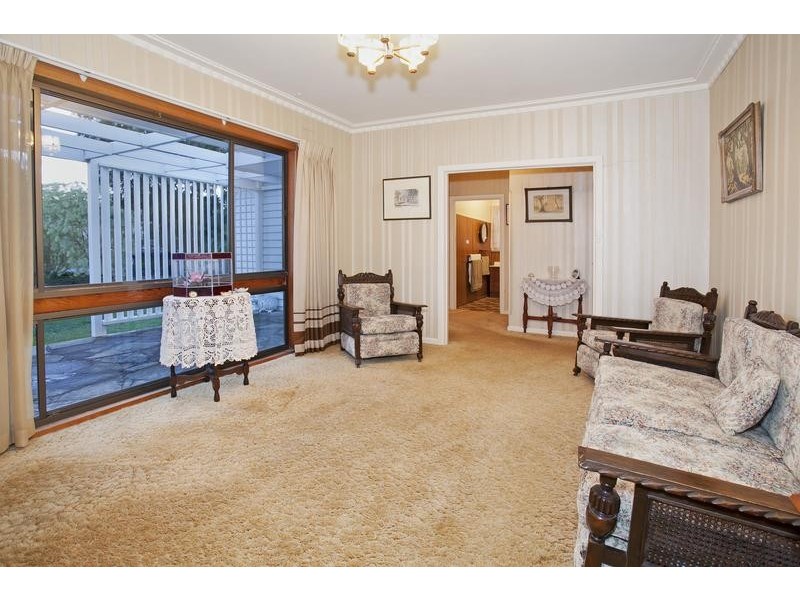 64 Heytesbury Street, Herne Hill VIC 3218