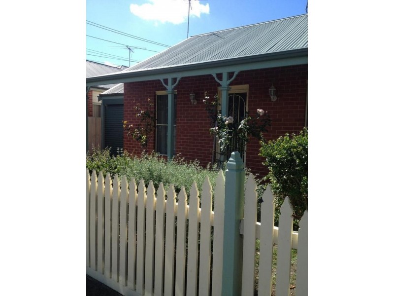 4 Thomas Street, Geelong West VIC 3218