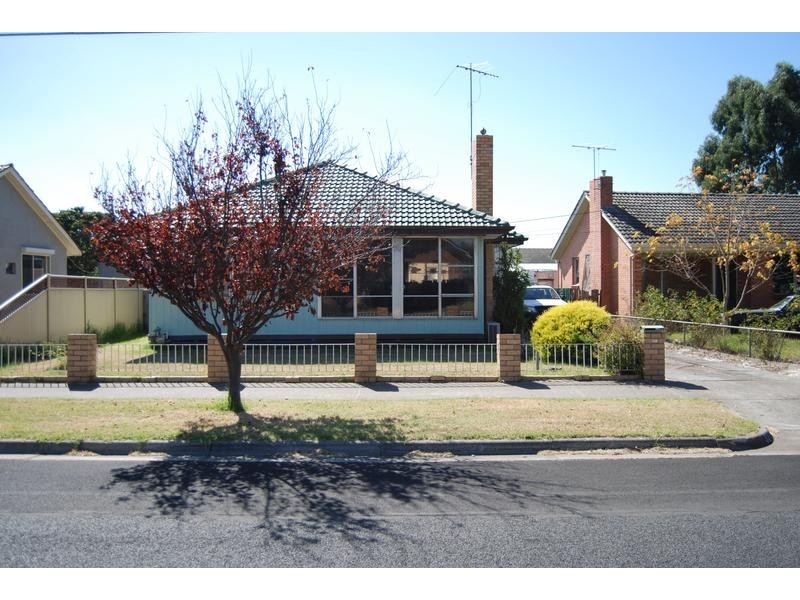 32 Vermont Avenue, Corio VIC 3214