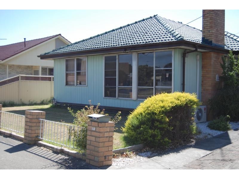 32 Vermont Avenue, Corio VIC 3214
