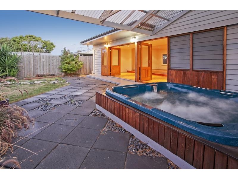 132 Gertrude St, Geelong West VIC 3218