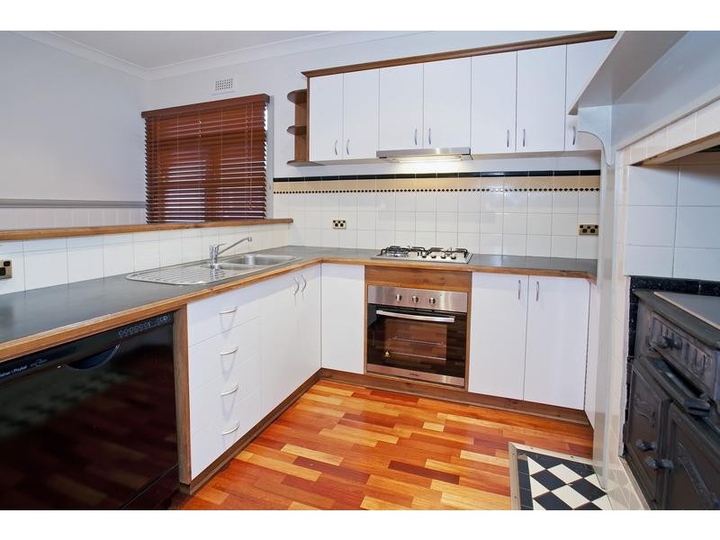 132 Gertrude St, Geelong West VIC 3218