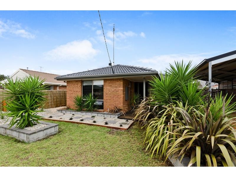 11 Laverton Crt, Corio VIC 3214