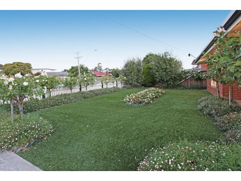 80 McCurdy Rd, Herne Hill VIC 3218