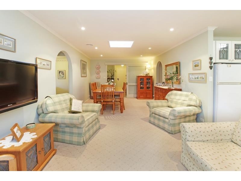 80 McCurdy Rd, Herne Hill VIC 3218