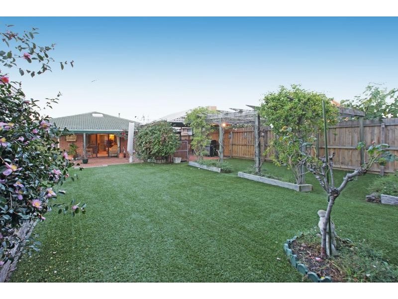 80 McCurdy Rd, Herne Hill VIC 3218