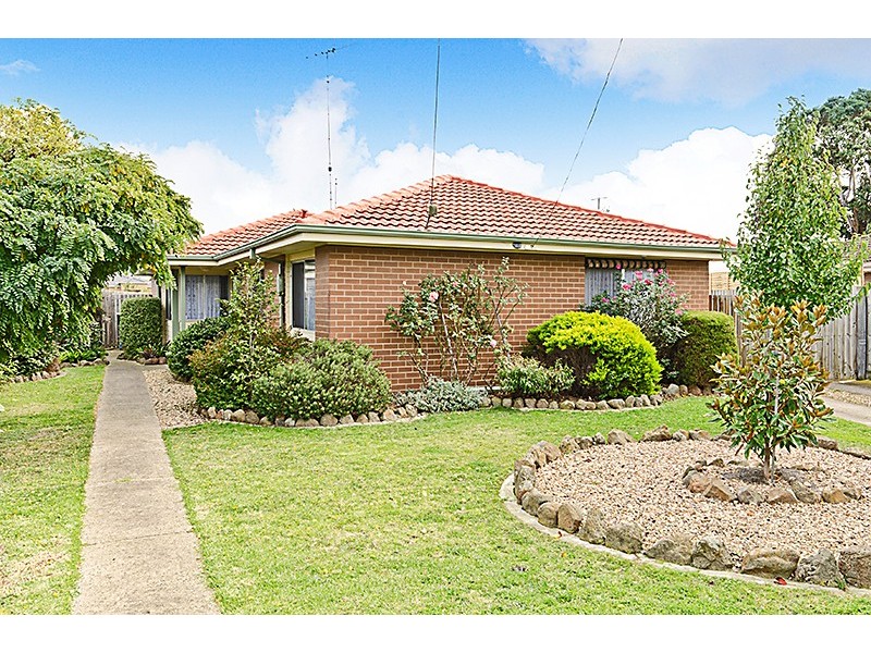 130 Fairbairn Dve, Corio VIC 3214