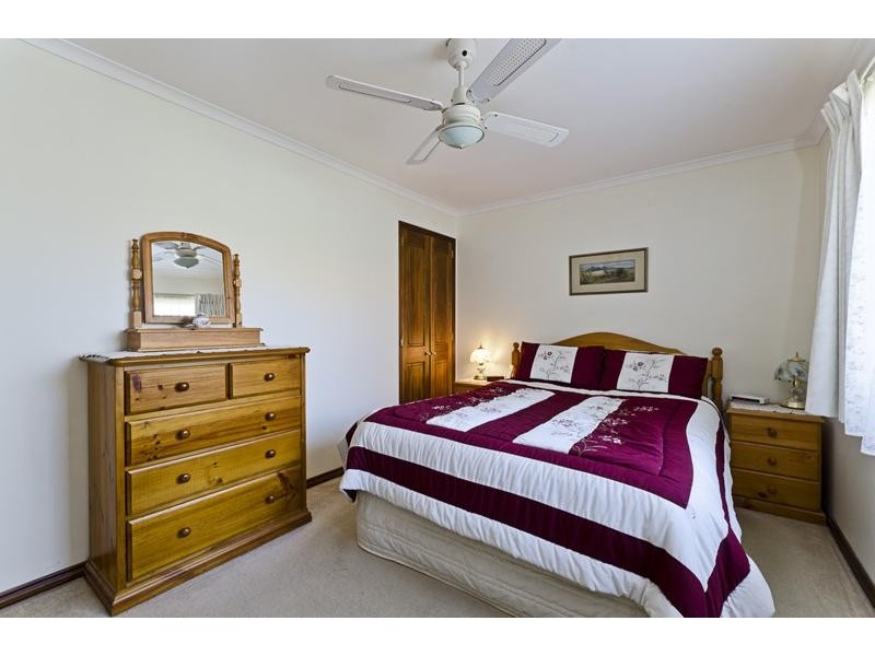 130 Fairbairn Dve, Corio VIC 3214