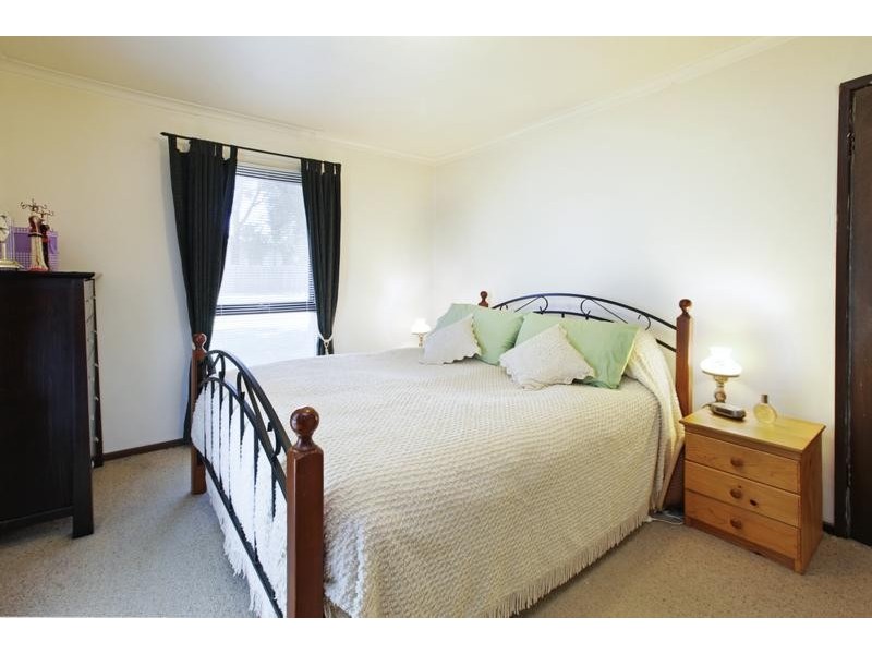 20 Heyers Road, Grovedale VIC 3216