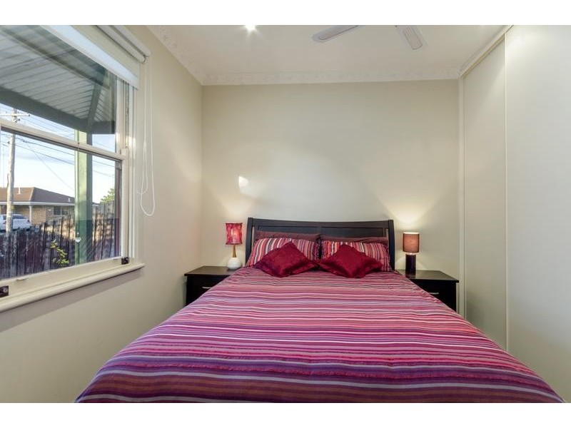 22 Regent St, Whittington VIC 3219