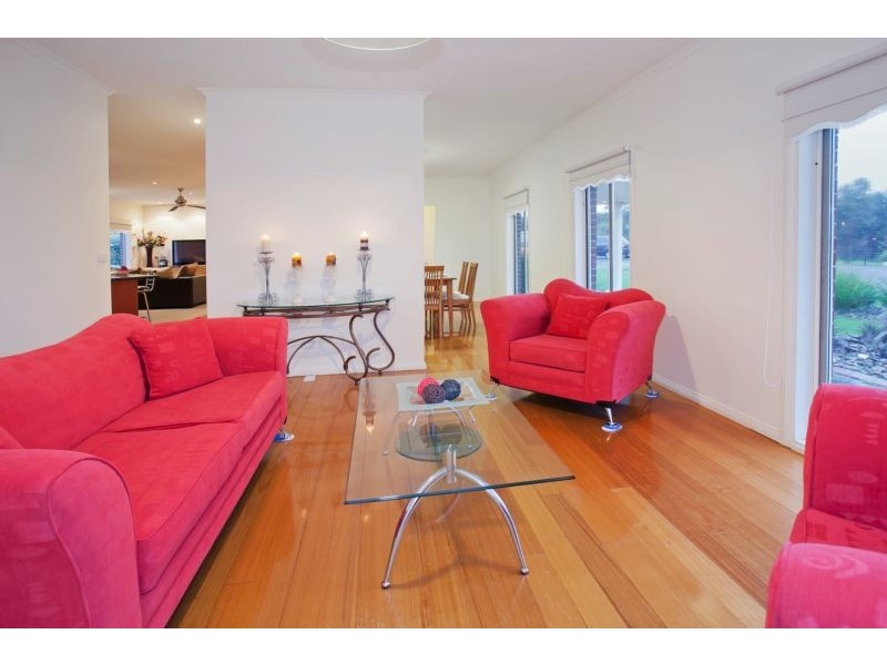 1385 Bellarine Hwy, Wallington VIC 3221
