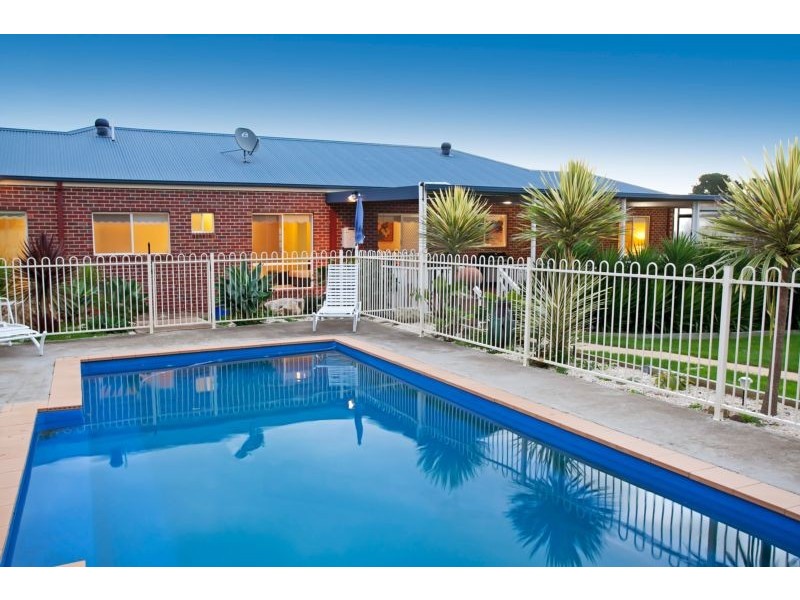 1385 Bellarine Hwy, Wallington VIC 3221