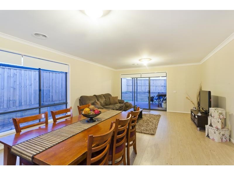 22 Shoaling Drive, Leopold VIC 3224