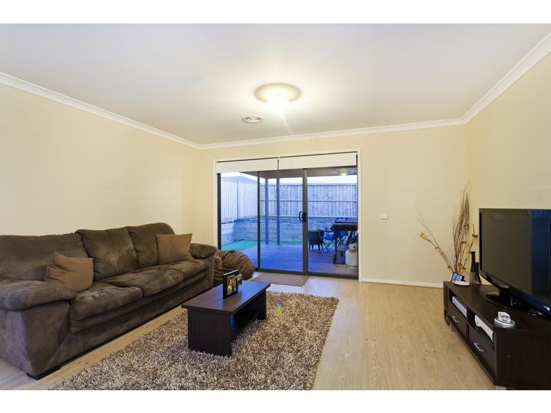 22 Shoaling Drive, Leopold VIC 3224