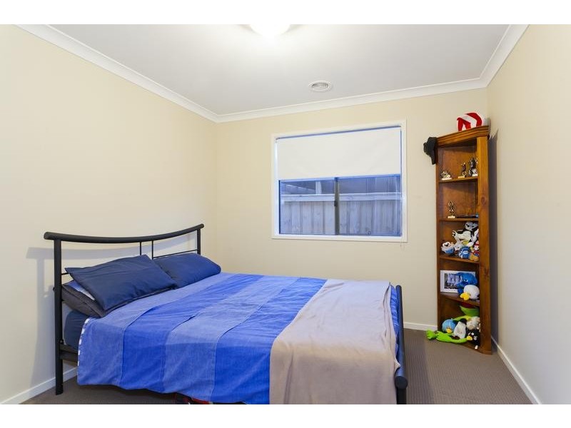 22 Shoaling Drive, Leopold VIC 3224