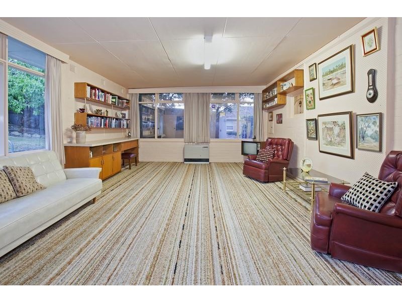 38 Nantes Street, Newtown VIC 3220