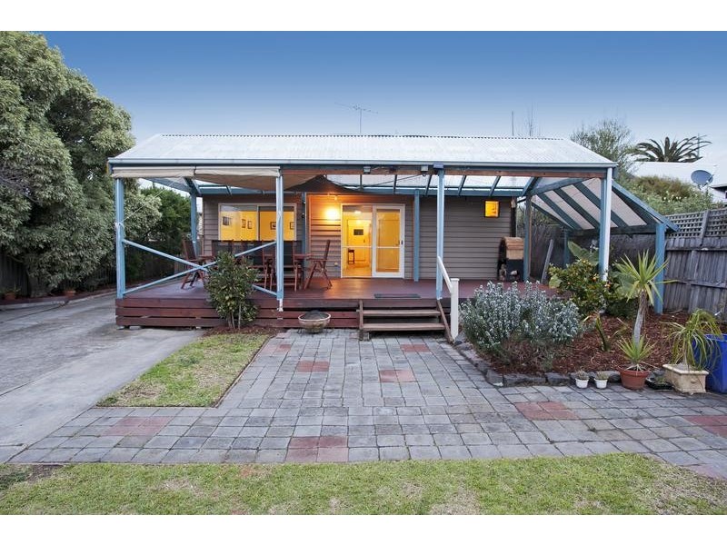 184 Church St, Hamlyn Heights VIC 3215