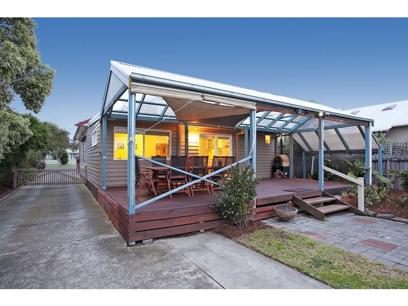 184 Church St, Hamlyn Heights VIC 3215