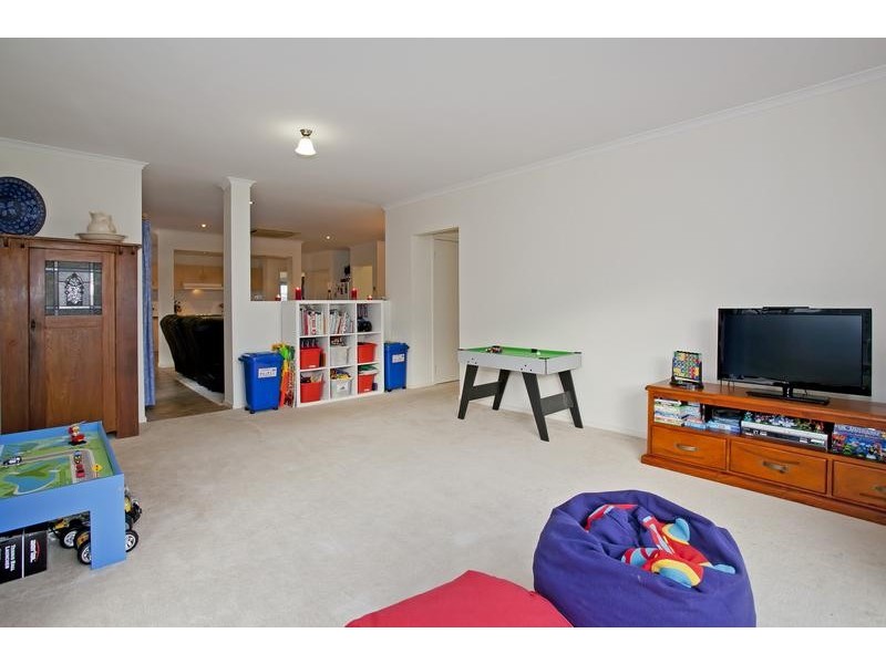 34 Greenfields Dve, Moriac VIC 3240