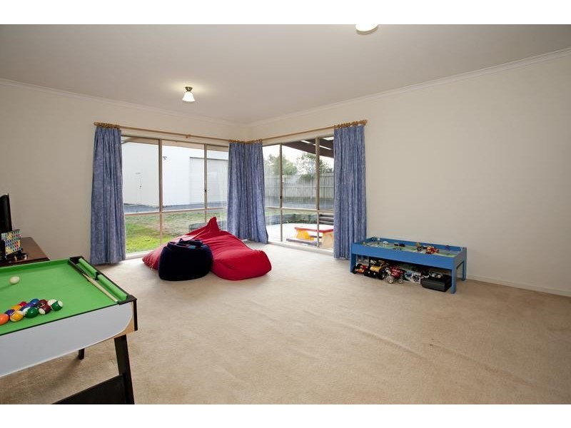 34 Greenfields Dve, Moriac VIC 3240