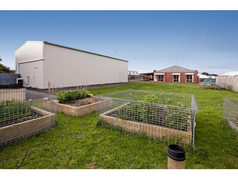 34 Greenfields Dve, Moriac VIC 3240