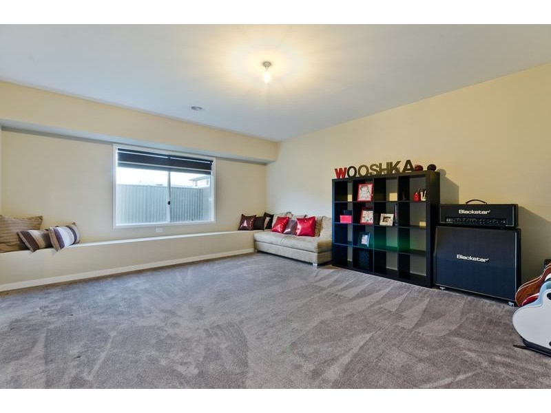 8 Mathieson Place, Lara VIC 3212