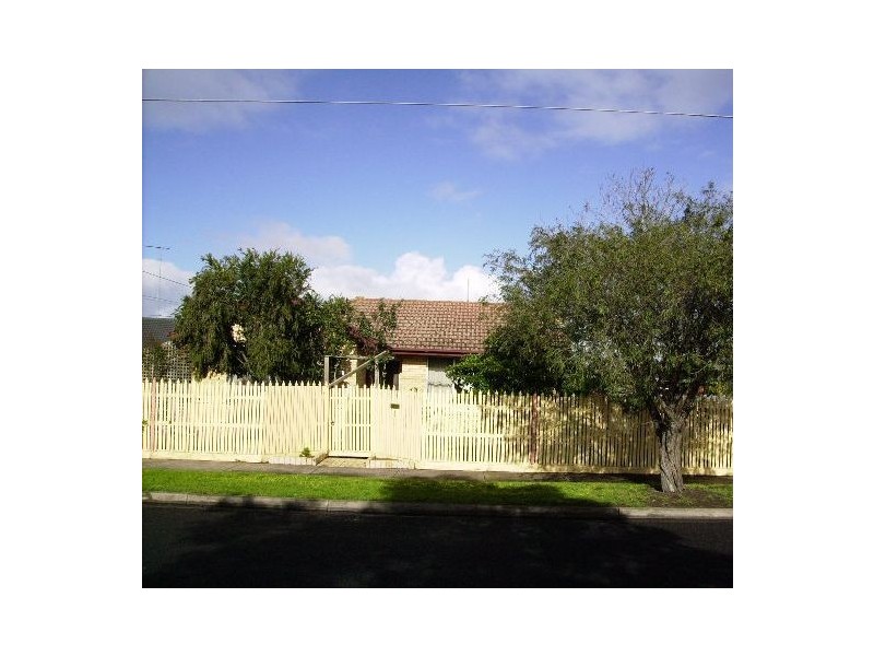 22 Winstanley Road, East Geelong VIC 3219