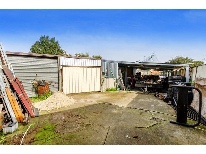 3 Takoma Crt, Norlane VIC 3214