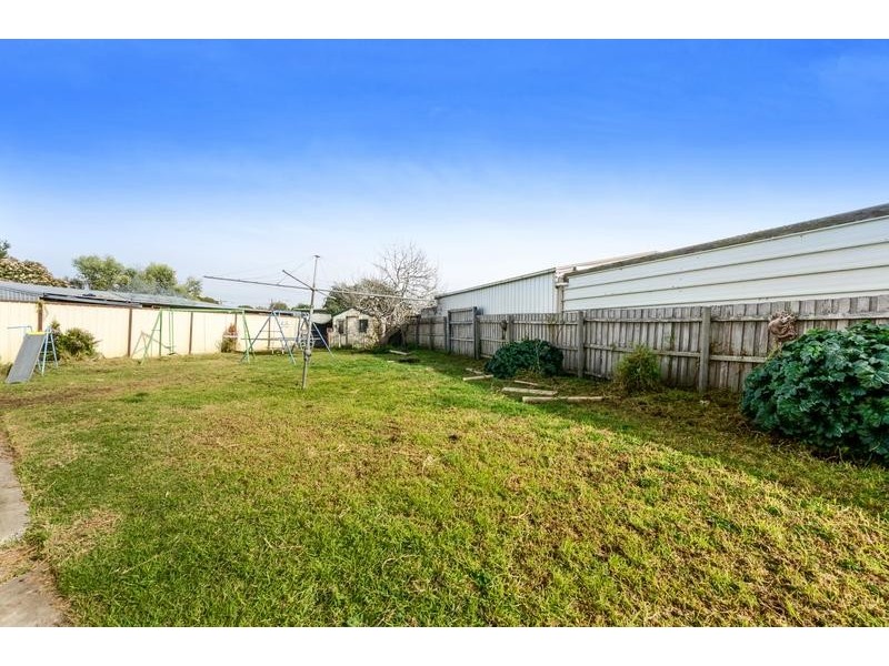 3 Takoma Crt, Norlane VIC 3214
