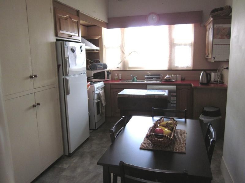 36 Sydney Avenue, East Geelong VIC 3219