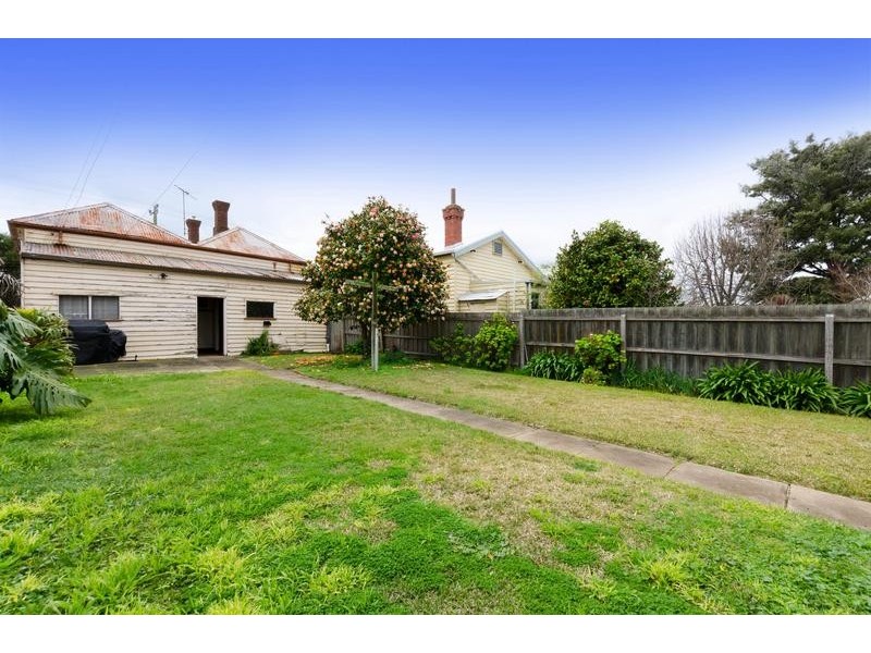 114 McKillop St, Geelong VIC 3220