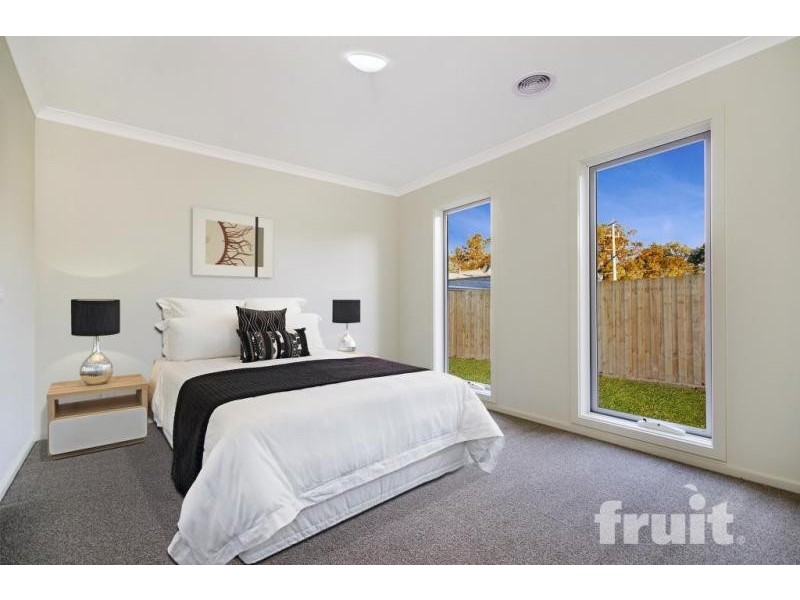 2/57 Maurice Street, Herne Hill VIC 3218