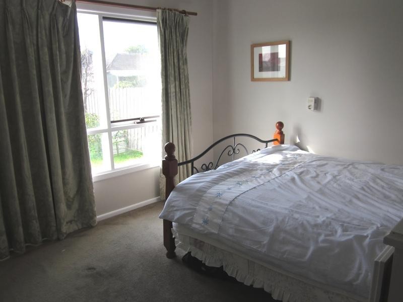 26 Glover Street, Newcomb VIC 3219