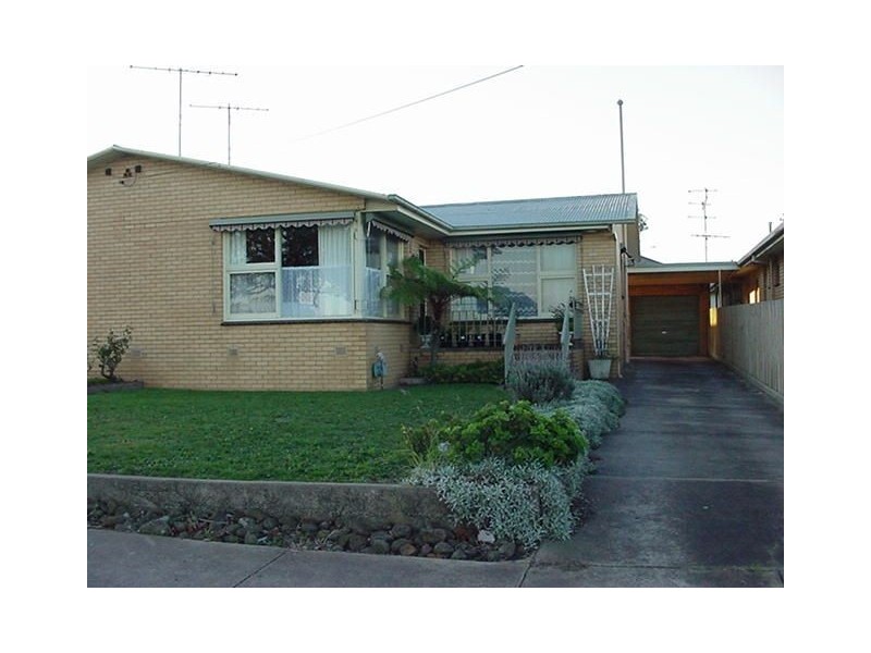 104 Settlement Rd, Belmont VIC 3216