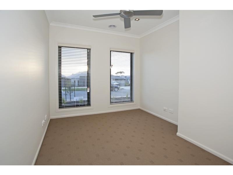 6 Sandridge Street, Leopold VIC 3224