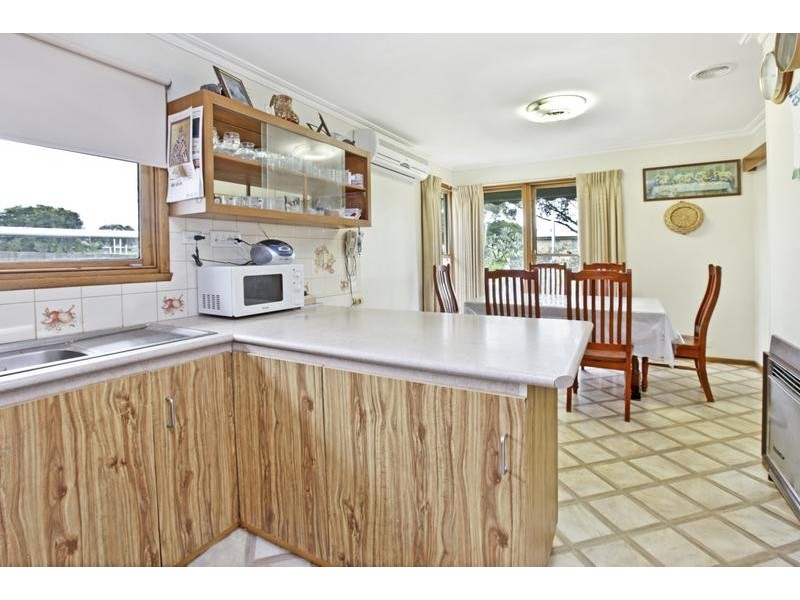 47 Kidman Ave, Belmont VIC 3216