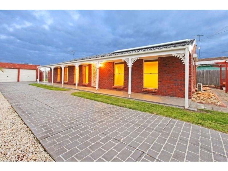 9 Garie Crt, Grovedale VIC 3216