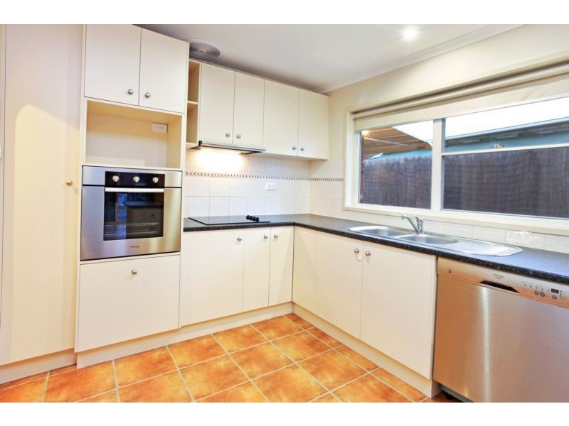 9 Garie Crt, Grovedale VIC 3216