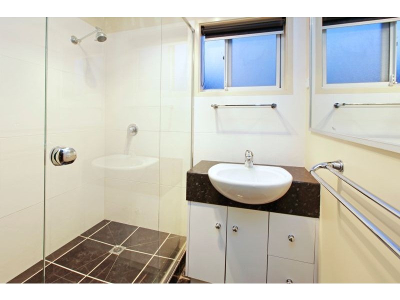 9 Garie Crt, Grovedale VIC 3216