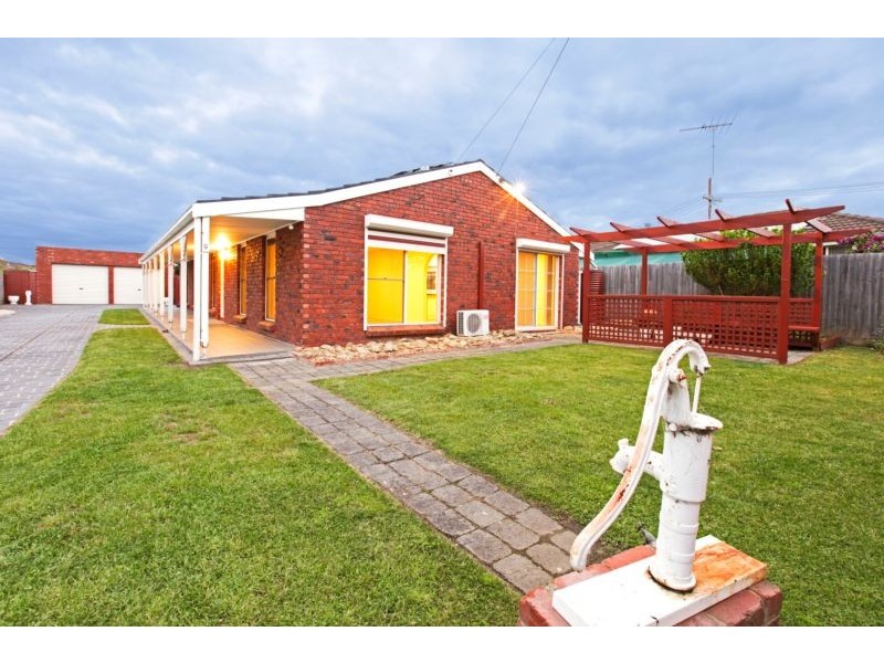 9 Garie Crt, Grovedale VIC 3216