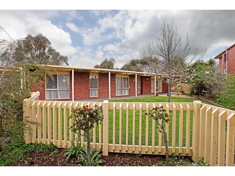 12 Tanunda Close, Belmont VIC 3216