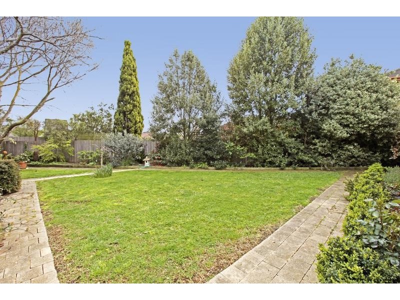 12 Tanunda Close, Belmont VIC 3216