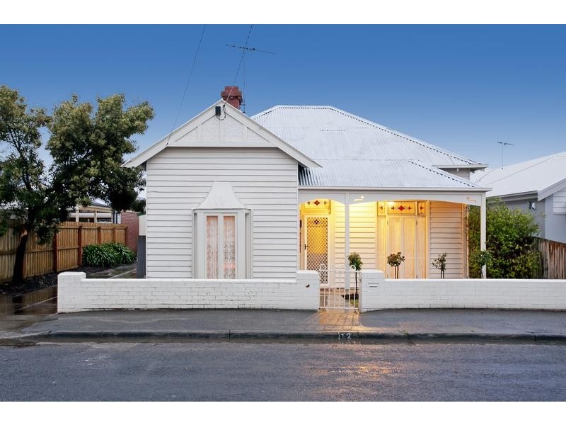 112 Clarence St, Geelong West VIC 3218