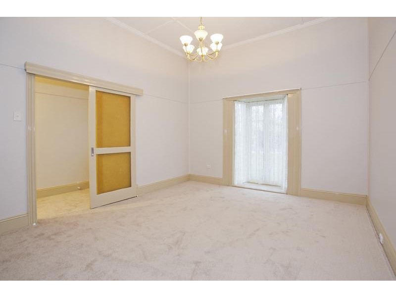 112 Clarence St, Geelong West VIC 3218