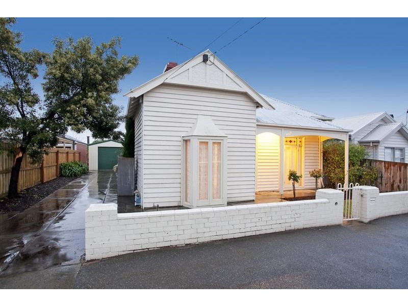 112 Clarence St, Geelong West VIC 3218