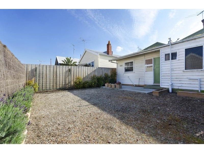 43 Fitzroy St, Geelong VIC 3220